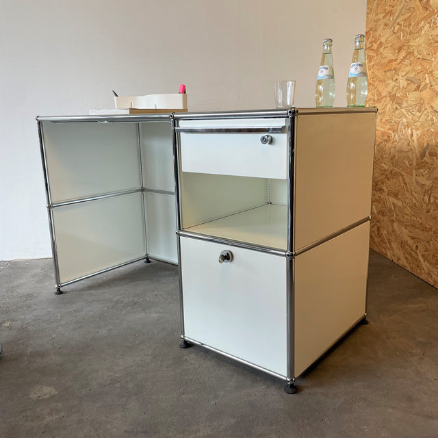 USM Haller - Sekretär - weiß