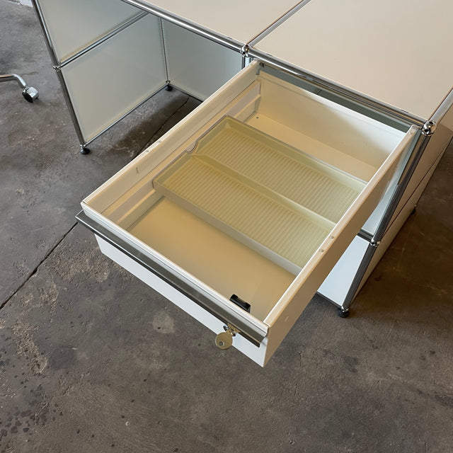 USM Haller - Sekretär - weiß