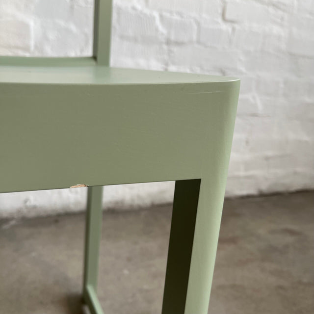 Artek Artelier Chair in Buche grün lackiert