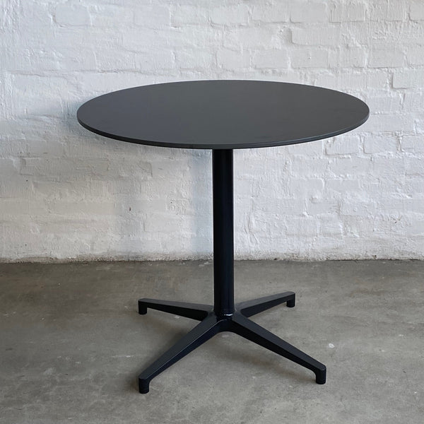 Vitra Bistro Table in schwarz