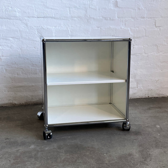 USM Haller - Beistelltisch - weiß