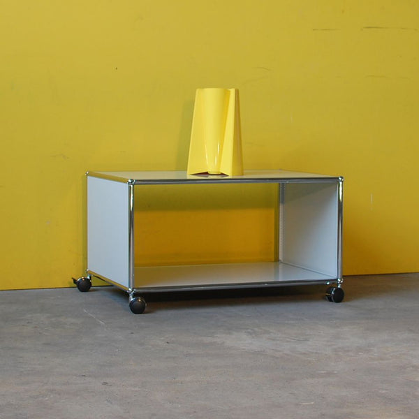 USM Haller - Lowboard - lichtgrau - gebrauchter TOP Zustand