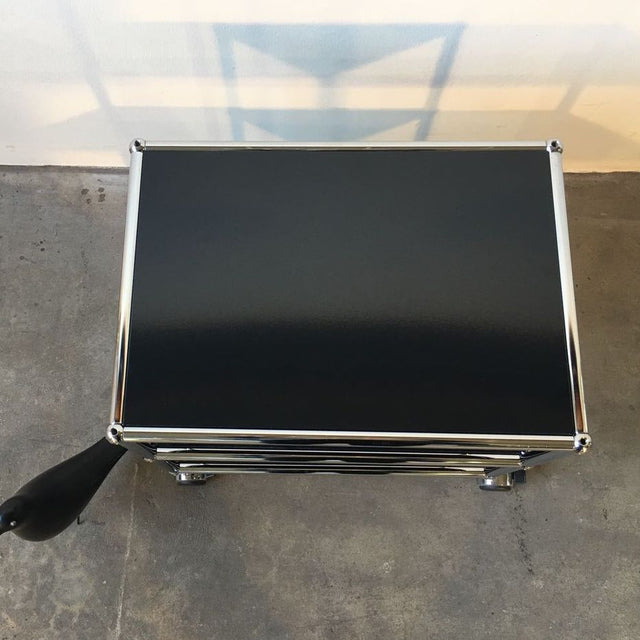 USM Haller - Beistelltisch - Rollen - schwarz - gebrauchter TOP Zustand