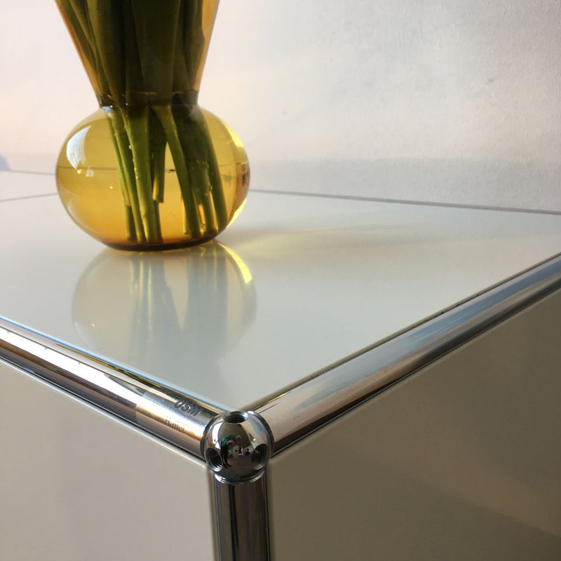 USM Haller - Lowboard - weiß
